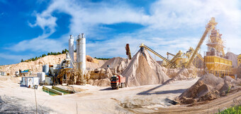 Trykkluftkompressorer i gruvedrift – pålitelig teknologi fra KAESER KOMPRESSOREN for krevende underjordisk bruk.