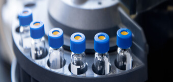 Oljefri og ren trykkluft for legemidler og medisinsk teknologi – virkningsfulle kompressorer fra KAESER KOMPRESSORER for sensitive produksjonsprosesser og renrom.